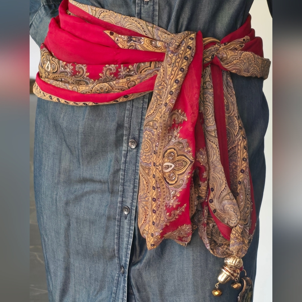 Charm Scarf Wrap Red by Dingxiu